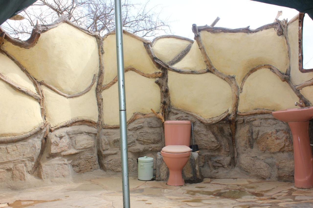 Lion'S Cave Camp, Samburu Villa Archers Post Buitenkant foto