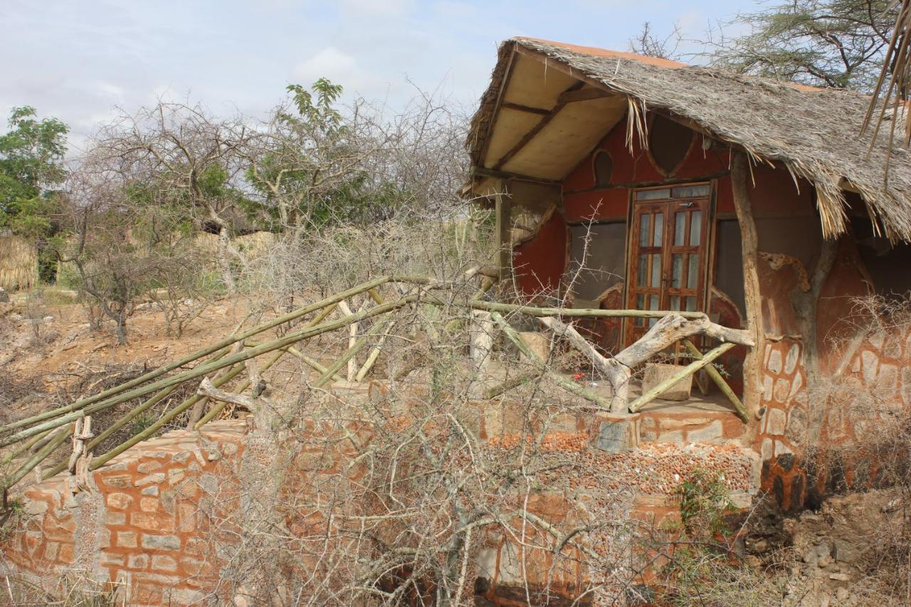 Lion'S Cave Camp, Samburu Villa Archers Post Buitenkant foto